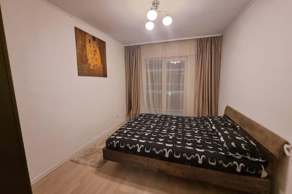 Park Residence 5, 2 Bedroom Apartment Bukarest Exterior foto