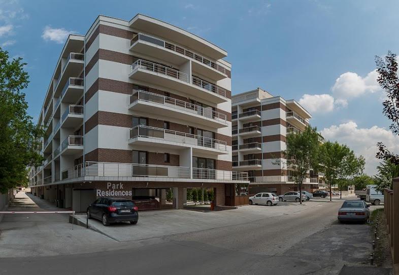 Park Residence 5, 2 Bedroom Apartment Bukarest Exterior foto